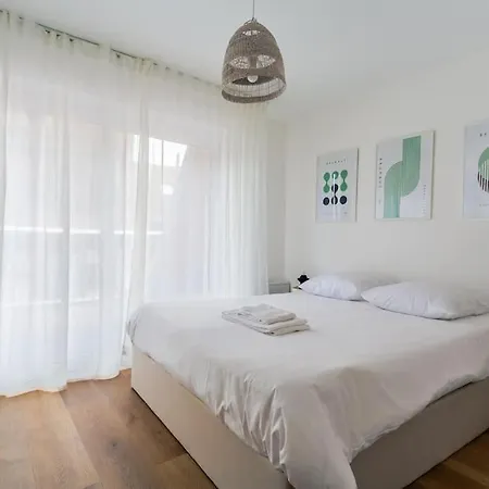 Chic Bauhaus A Petite France Evasion Et Design Apartment Strasbourg