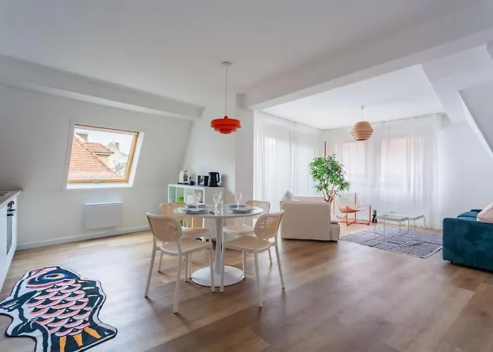 Chic Bauhaus A Petite France Evasion Et Design 公寓