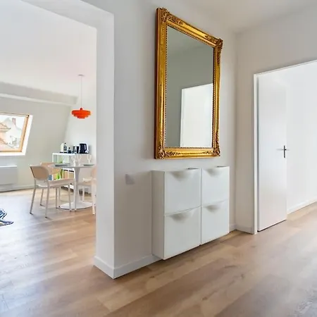 Apartment Chic Bauhaus A Petite France Evasion Et Design